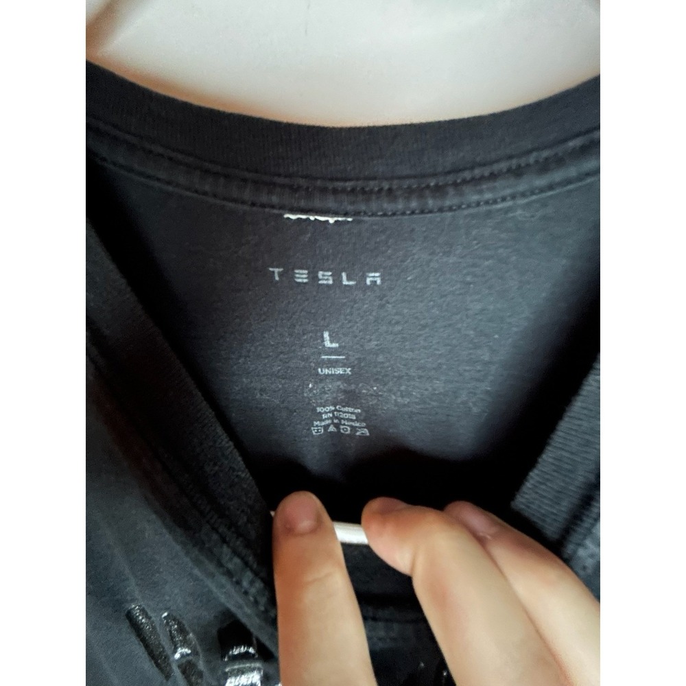 Tesla Elon Musk "Black At Tesla" Textured Spell Out T-Shirt Sz Mens Large - Picture 3 of 5